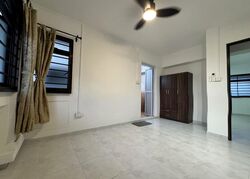 Sengkang East Way (Sengkang), HDB 3 Rooms #503168601